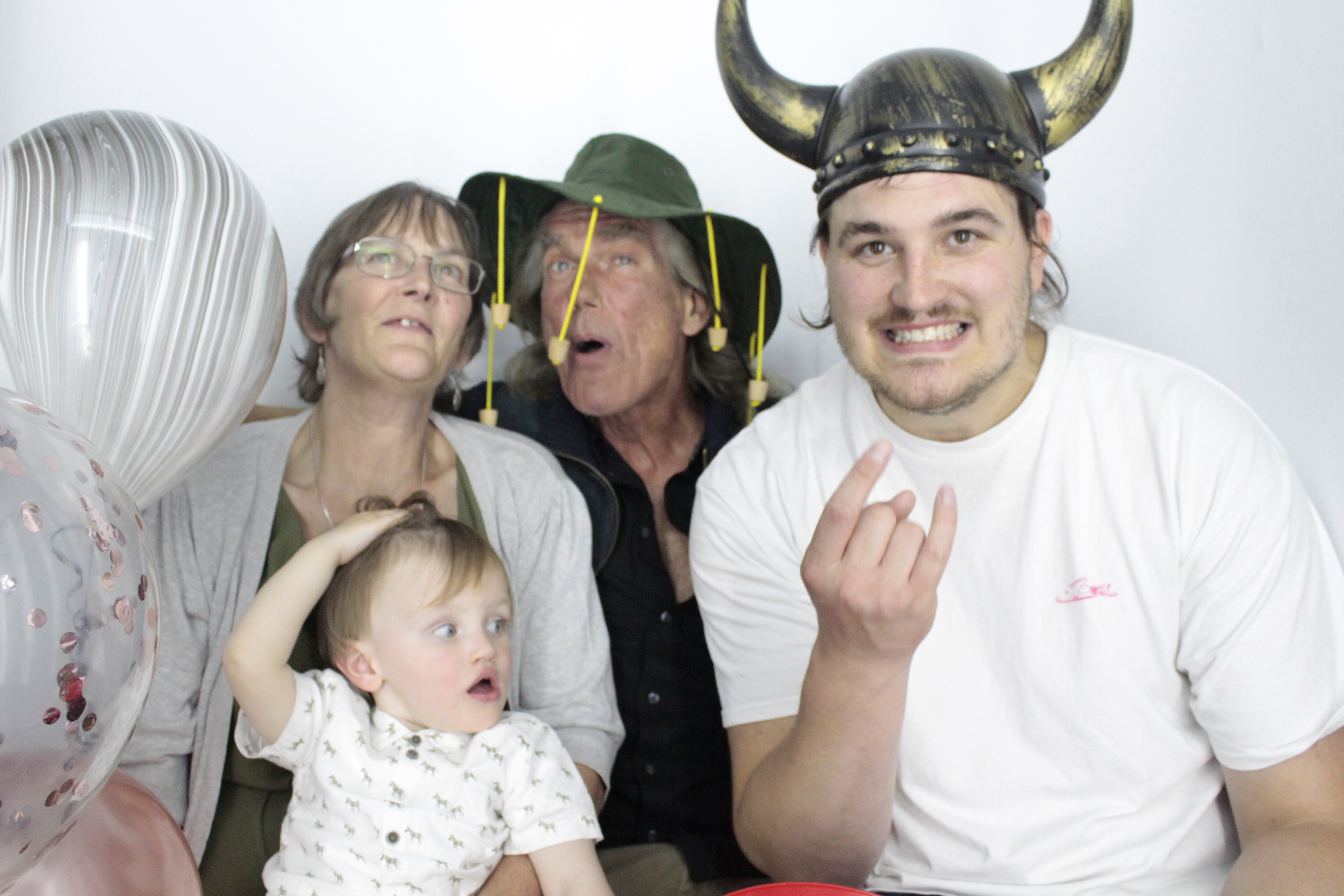 Mandy's 60th  Birthday Party | View more photos from the event at gallery.myphotoboothexperience.co.uk/u/MyPhotoBoothExperienceLtd/Mandys-60th-Birthday-Party